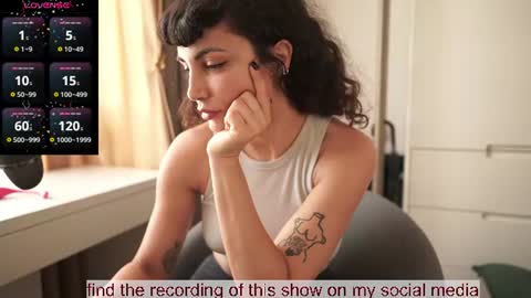 Bella online show from June 18, 11:14 am