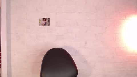 emily independent account  MY conextion 1100 GTM  to  17hr GTM online show from March 8, 12:00 am