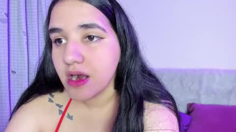 Snapshot of venus_naughty_1 chatting on November 17, 12:49 am Sofi online show from November 17, 12:49 am