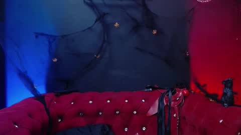 Venus Ink online show from October 25, 4:20 am