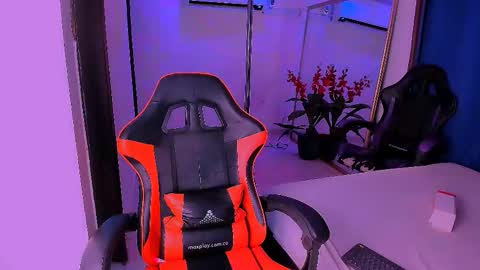 Snapshot of venus_velvet chatting on October 5, 12:42 am venus_velvet online show from October 5, 12:42 am