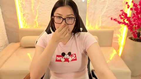 Snapshot of venus_velvet_tp chatting on November 14, 7:34 pm Venus online show from November 14, 7:34 pm