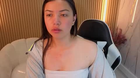 Venus  online show from December 19, 12:34 pm