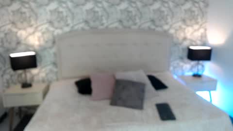 Snapshot of venusandrea29 chatting on May 21, 12:01 pm Venus online show from May 21, 12:01 pm
