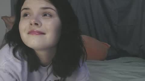 Miss Venus online show from June 11, 2:53 am