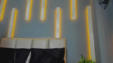 Venus Blazer  online show from September 21, 12:07 pm