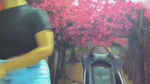 Venus Blazer  online show from October 15, 11:10 am