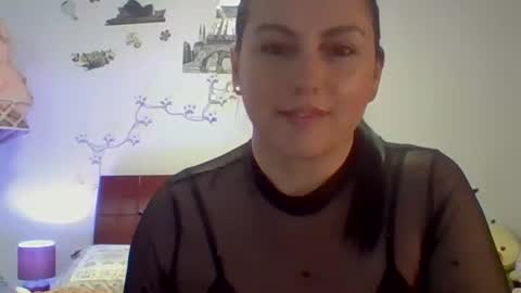 VENUSINA07 online show from November 15, 9:06 am