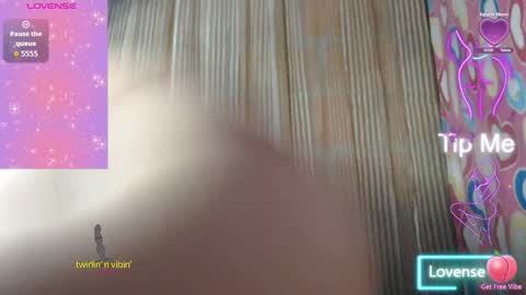 venuslovelatina online show from April 6, 4:46 am