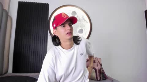 venuss09 online show from October 16, 8:43 pm