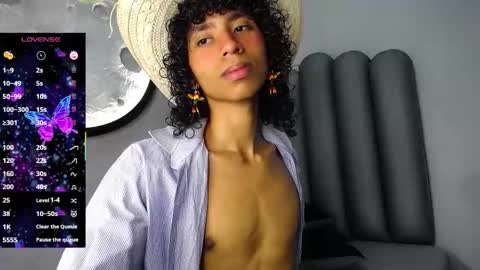 venuss_03 online show from September 21, 3:30 am