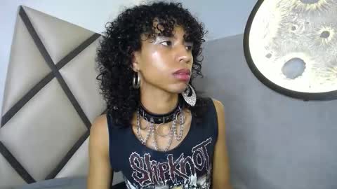 venuss_03 online show from January 17, 3:44 am