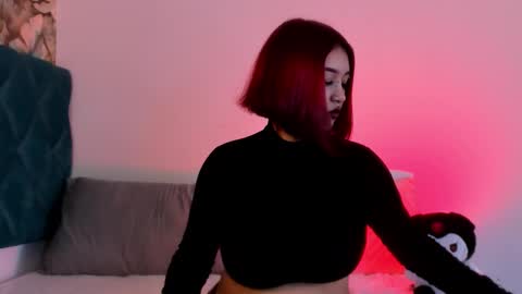 Venus Dark  online show from January 10, 4:20 pm