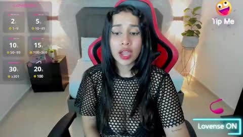 Nice to greet you my name is Vanessa  online show from January 27, 12:58 pm