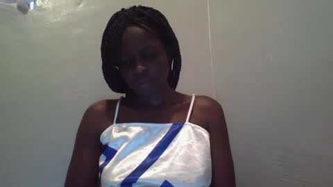 Snapshot of vera_bright chatting on February 7, 3:52 pm vera_bright online show from February 7, 3:52 pm