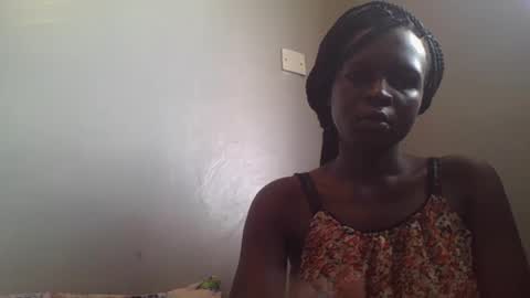 Snapshot of vera_bright chatting on February 12, 9:31 am vera_bright online show from February 12, 9:31 am