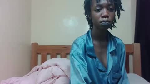 Snapshot of vera_sidikas chatting on March 27, 10:48 am vera_sidikas online show from March 27, 10:48 am