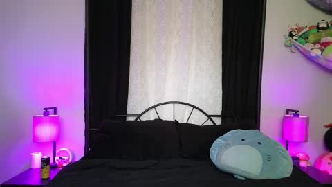 Vera Velvet online show from April 14, 11:11 pm