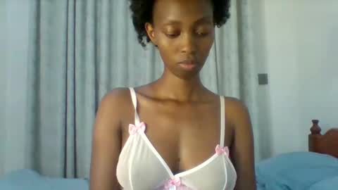 Snapshot of verabright chatting on October 18, 7:47 pm verabright online show from October 18, 7:47 pm