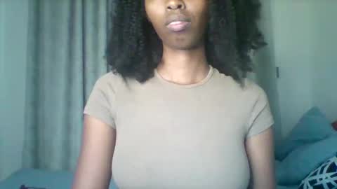 Snapshot of verabright chatting on October 25, 9:39 am verabright online show from October 25, 9:39 am