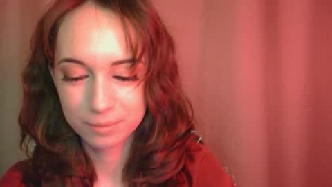 Snapshot of veralush chatting on November 16, 1:28 pm Una online show from November 16, 1:28 pm