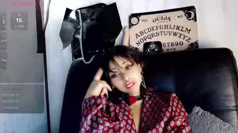 Snapshot of verhona_vlad chatting on February 22, 5:46 pm verhona_vlad online show from February 22, 5:46 pm