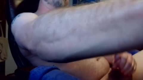 vermontguy76 online show from December 13, 4:22 am