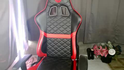 Snapshot of vernalovesyou chatting on February 3, 4:21 am vernalovesyou online show from February 3, 4:21 am