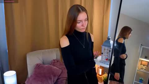Olivia online show from September 17, 1:51 am