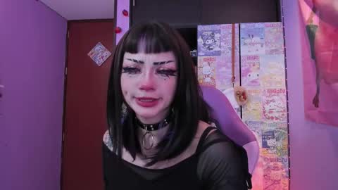     online show from November 22, 12:31 am