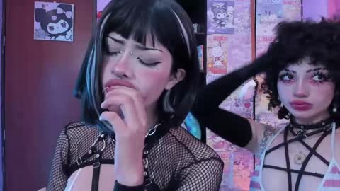     online show from May 2, 2:16 am