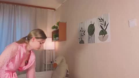 Veronica online show from September 12, 4:12 am