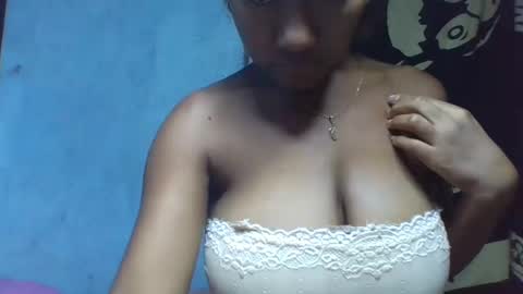 Snapshot of verolla31 chatting on January 12, 2:09 pm verolla31 online show from January 12, 2:09 pm