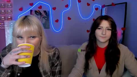 Snapshot of veronica_bubble chatting on February 15, 8:05 pm Ronni online show from February 15, 8:05 pm