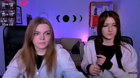 Snapshot of veronica_bubble chatting on February 26, 8:19 pm Ronni online show from February 26, 8:19 pm