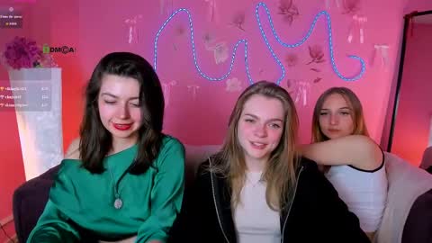Ronni online show from May 18, 4:07 am