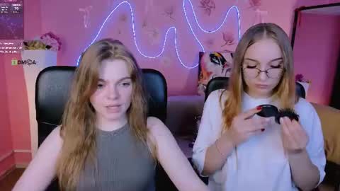 Ronni online show from June 8, 1:28 am