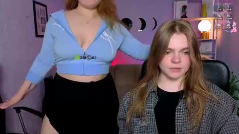 Ronni online show from June 10, 7:57 pm