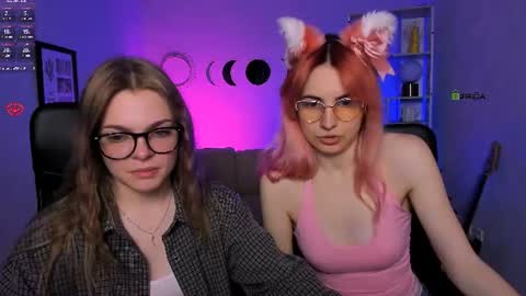 Ronni online show from July 27, 7:32 pm
