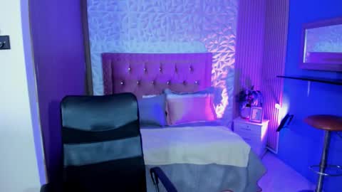 VERONICA online show from October 20, 6:08 pm