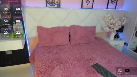 veronica_hill_ online show from September 12, 3:39 am