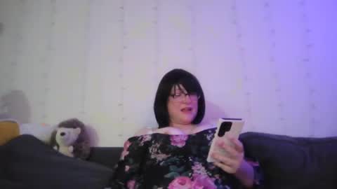 Snapshot of veronica_rose69 chatting on January 2, 1:27 am Veronica Rose online show from January 2, 1:27 am