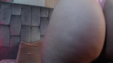 Vero online show from March 2, 12:20 am