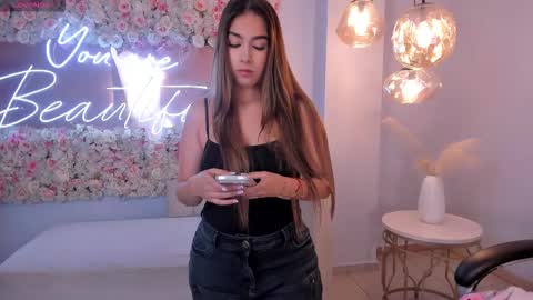 Vero  online show from March 21, 10:42 am