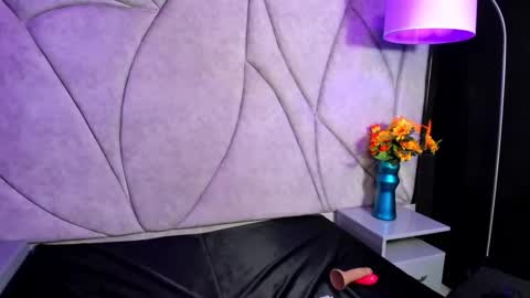 VeronicaCream  online show from May 20, 4:29 am
