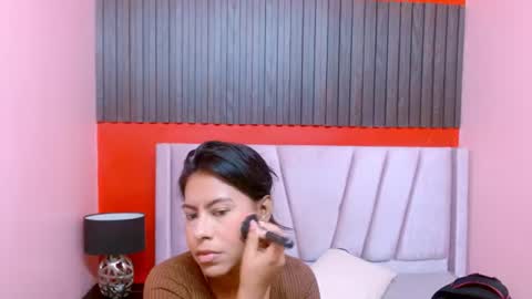 Snapshot of veronicarobles chatting on June 12, 7:02 pm Veronica Robles online show from June 12, 7:02 pm