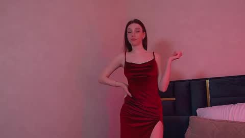 Veronica online show from March 5, 6:48 pm