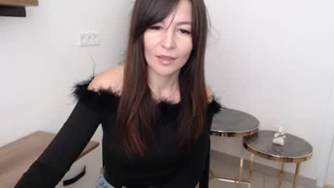 veronik_shy online show from November 10, 10:14 am