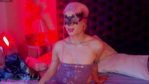 Snapshot of veronikabloom_ chatting on March 25, 3:23 am Veronika online show from March 25, 3:23 am