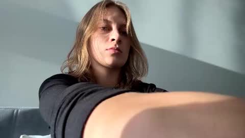 Snapshot of veronikalackie chatting on March 7, 1:52 pm Kelly online show from March 7, 1:52 pm